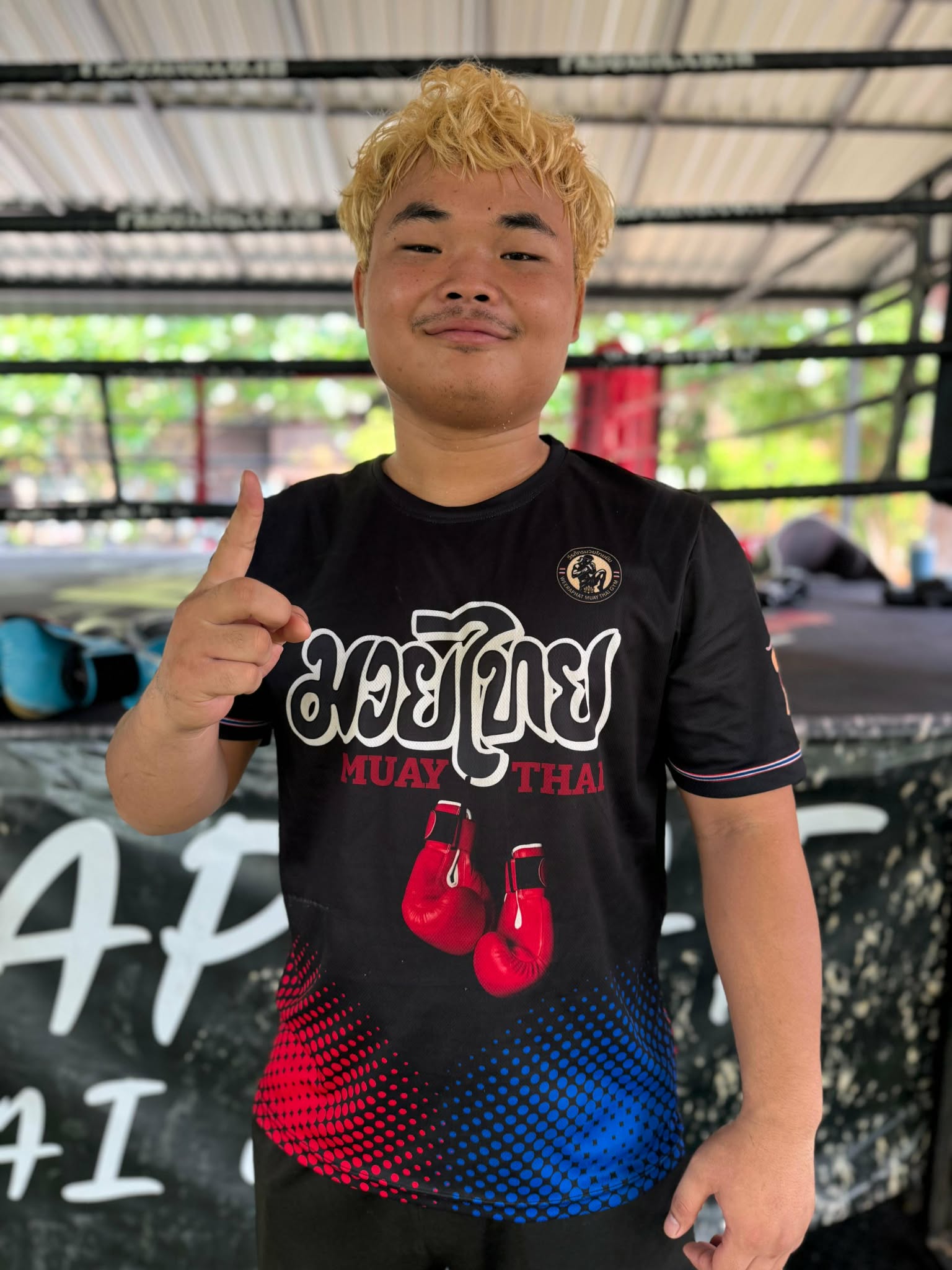 Pakab, Muay Thai trainer at Weeraphat gym